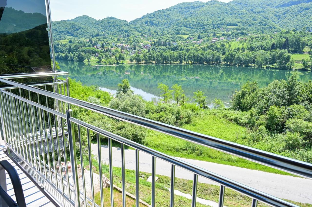 Villa Anita Яйце Екстериор снимка