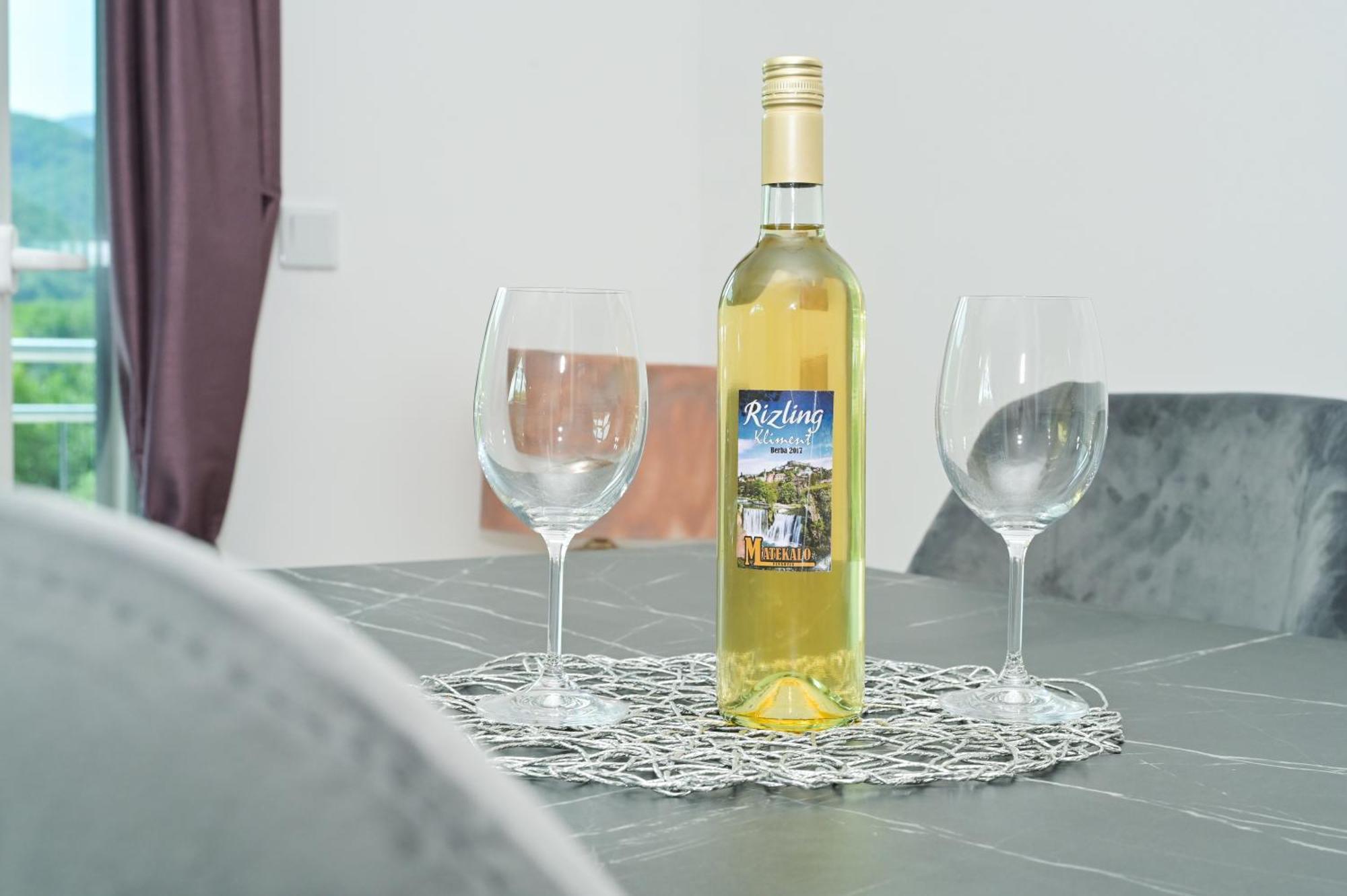 Villa Anita Яйце Екстериор снимка
