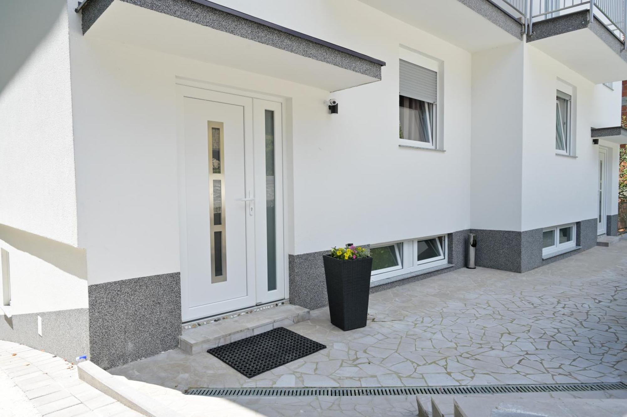 Villa Anita Яйце Екстериор снимка